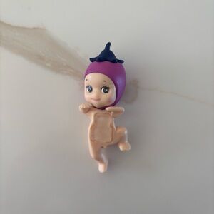Sonny Angel Harvest Hippers Eggplant Figure